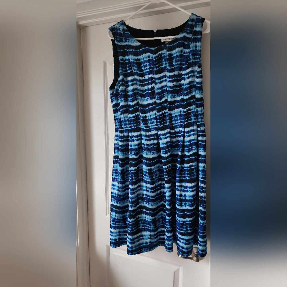 CALVIN KLEIN - Sleeveless Dress 👗